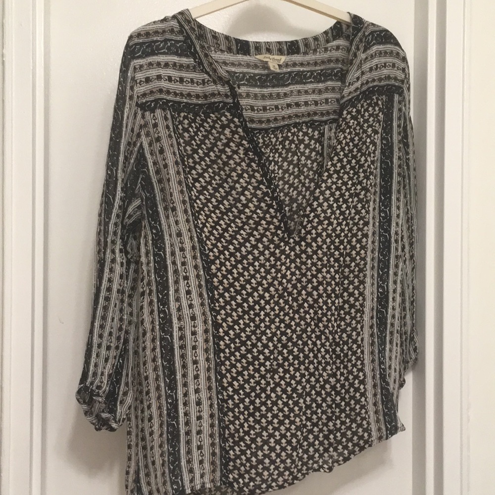 Patterned blouse